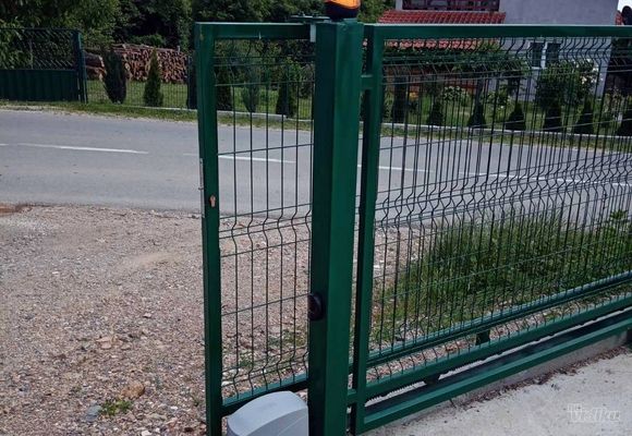 Prodaja motora za kapije Kneževo – sigurna i dugotrajna automatika
